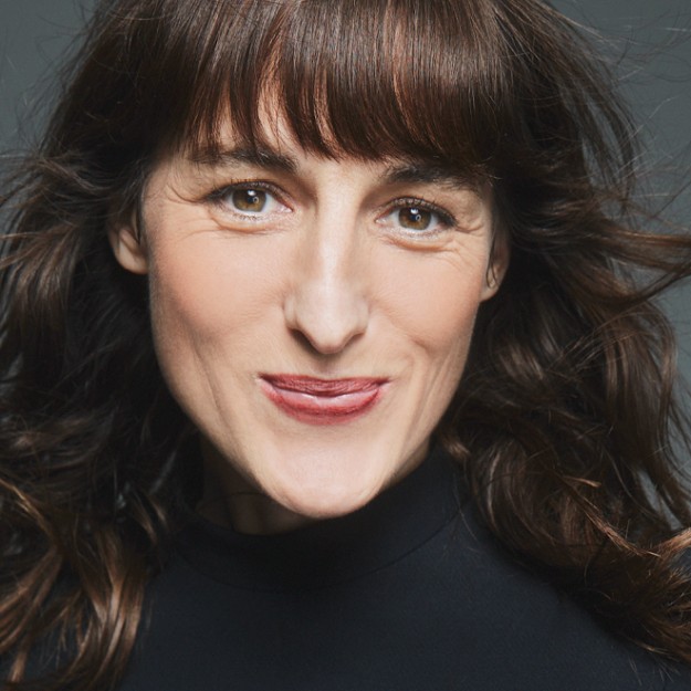 Juliette Armanet - Autrice-compositrice. Interprète d'« Imagine » aux JO de Paris. Prix Rolf Marbot de la chanson de l’année 2022 pour «&nbsp;Dernier Jour du Disco&nbsp;». Soutenue par notre Action culturelle.&nbsp;